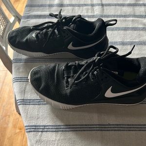 Nike volleyball shoes